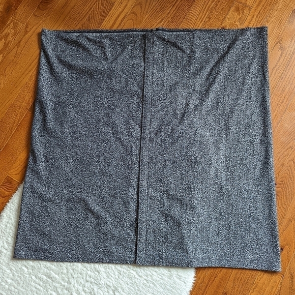 LULULEMON vinsaya scarf WrapRunning Luon Suited Jacquard Black White / Black - Picture 8 of 10